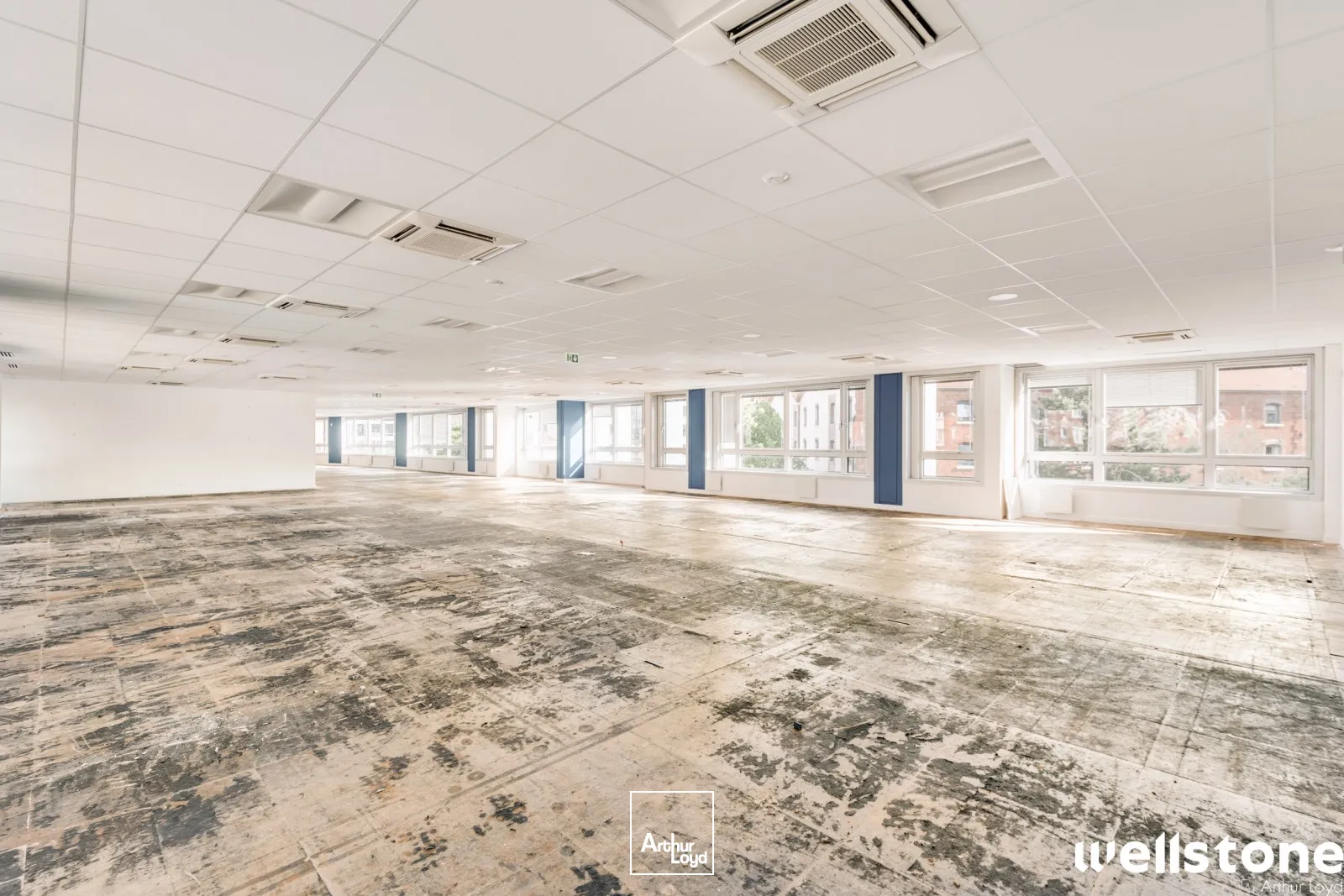 Bureaux à louer à PARIS 75019