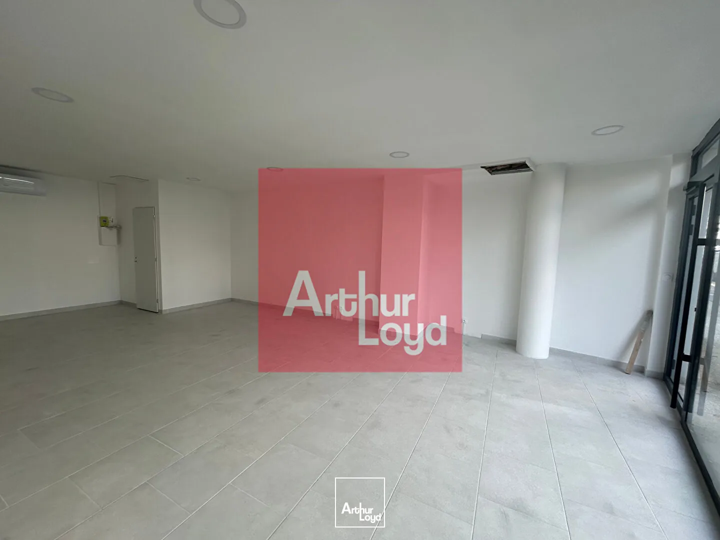 Local commercial Emplacement à forte visibilité Agen