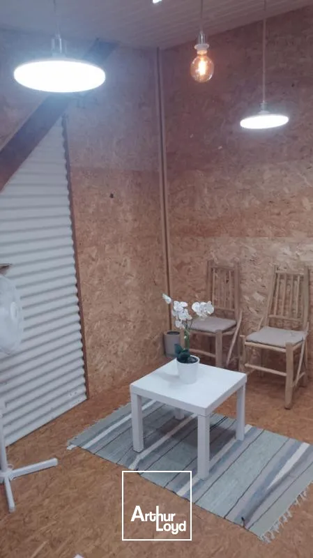 Bureaux entièrement meublés et climatisés - Tout inclus