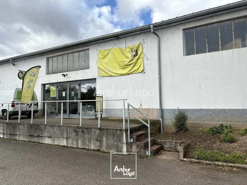 FONDS DE COMMERCE à VENDRE de 294 m²