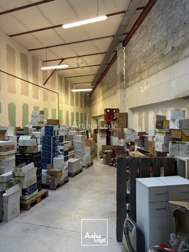 FONDS DE COMMERCE à VENDRE de 294 m²