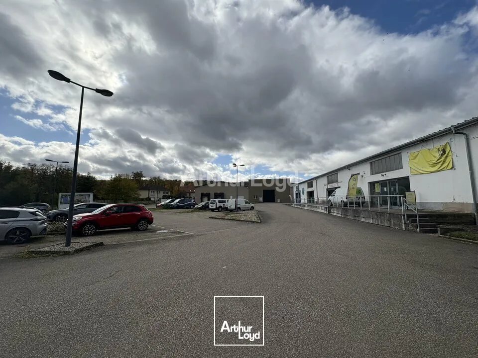 FONDS DE COMMERCE à VENDRE de 294 m²