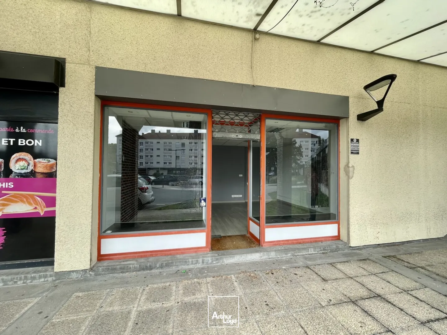 Locaux commerciaux à louer à PETIT COURONNE 76650