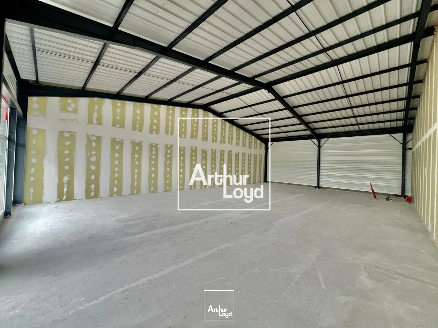 Local commercial à louer - 167 m2 - Pôle Commercial de Grabels 