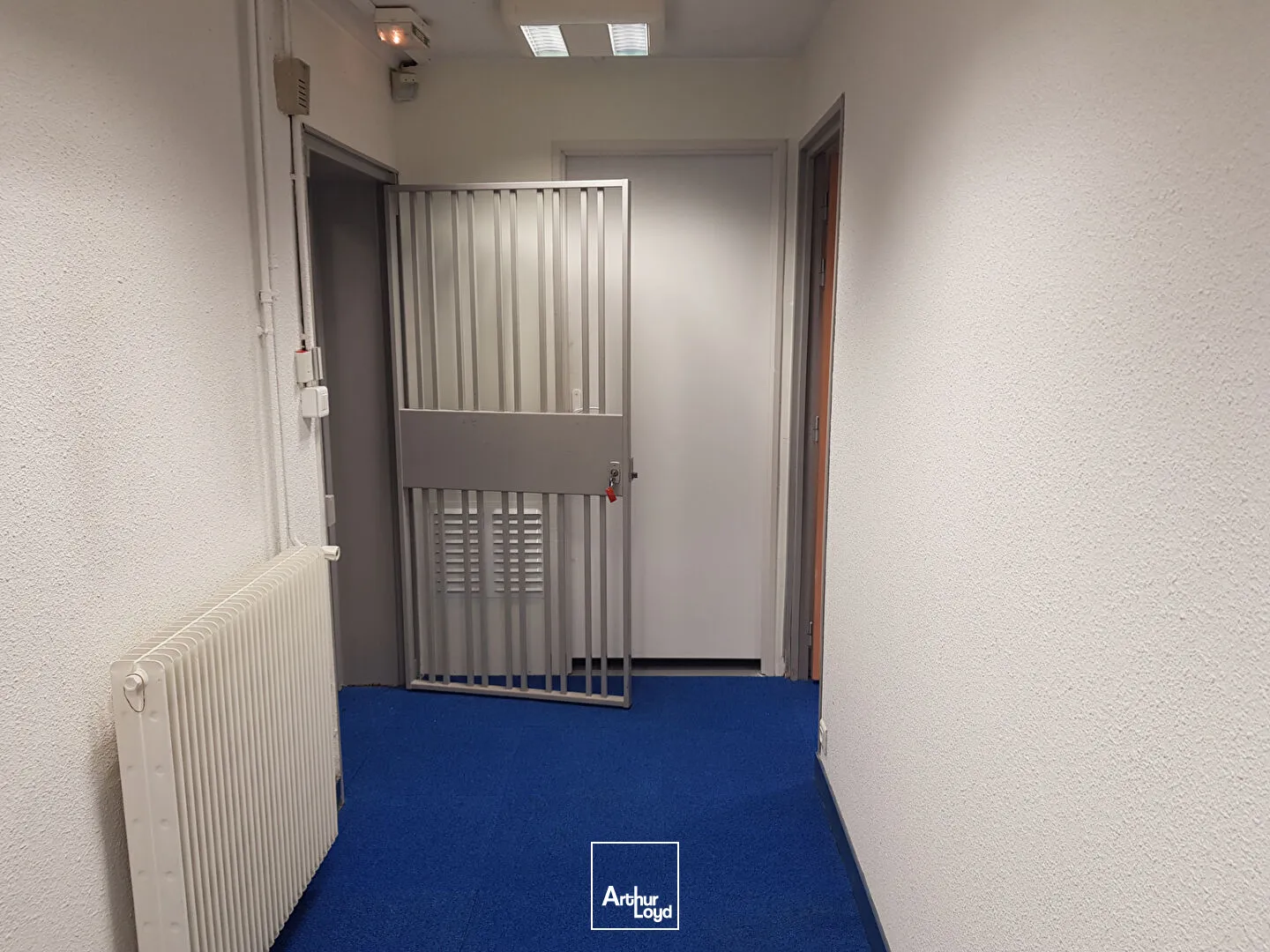 A VENDRE - Périphérie de LIMOGES - Bâtiment à usage de bureaux