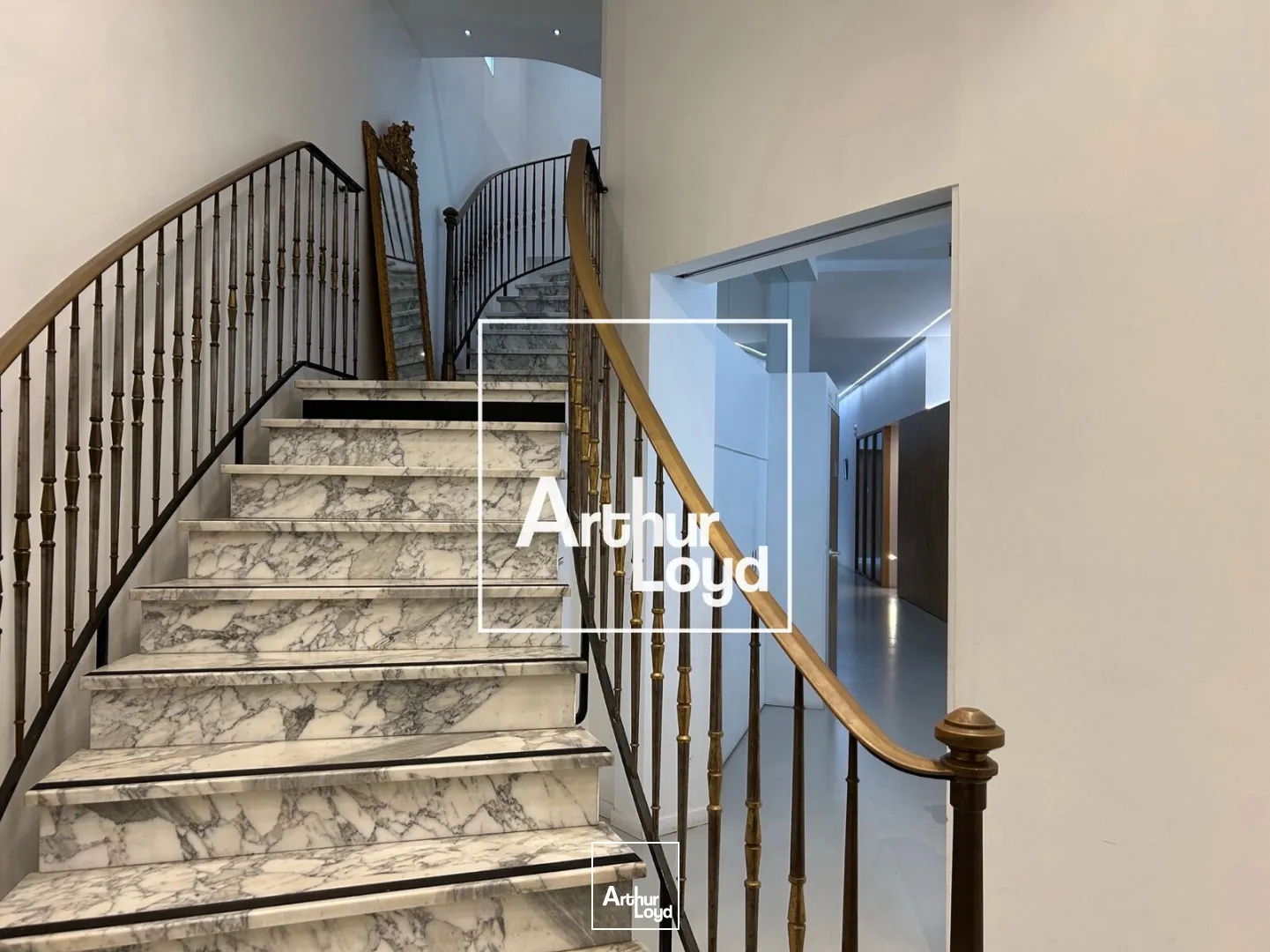 A VENDRE - BÂTIMENT DE BUREAUX - CENTRE VILLE TOULOUSE