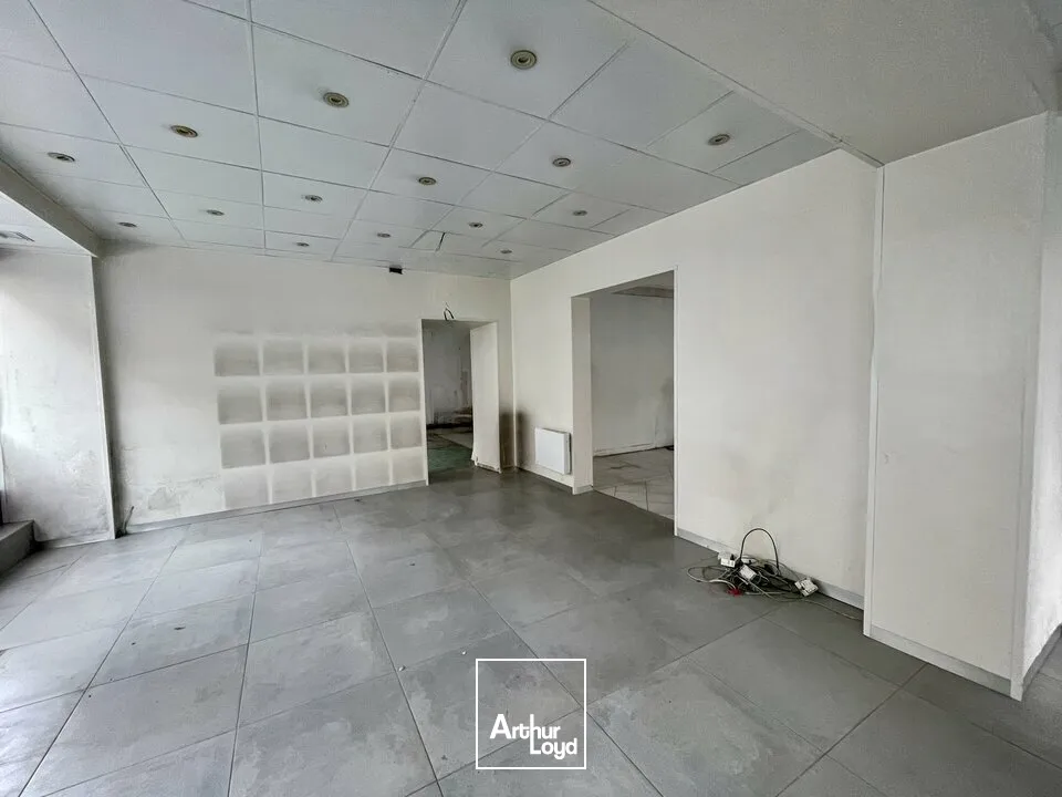 VOTRE FUTUR LOCAL COMMERCIAL EN ANGLE DE RUE - SECTEUR JEAN-JAURÈS - REIMS 