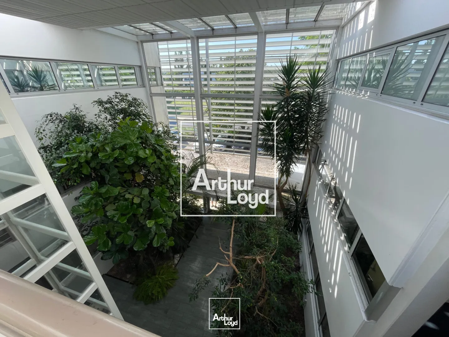 À vendre - Bureaux rénovés au coeur du Parc Georges Besse à Nîmes