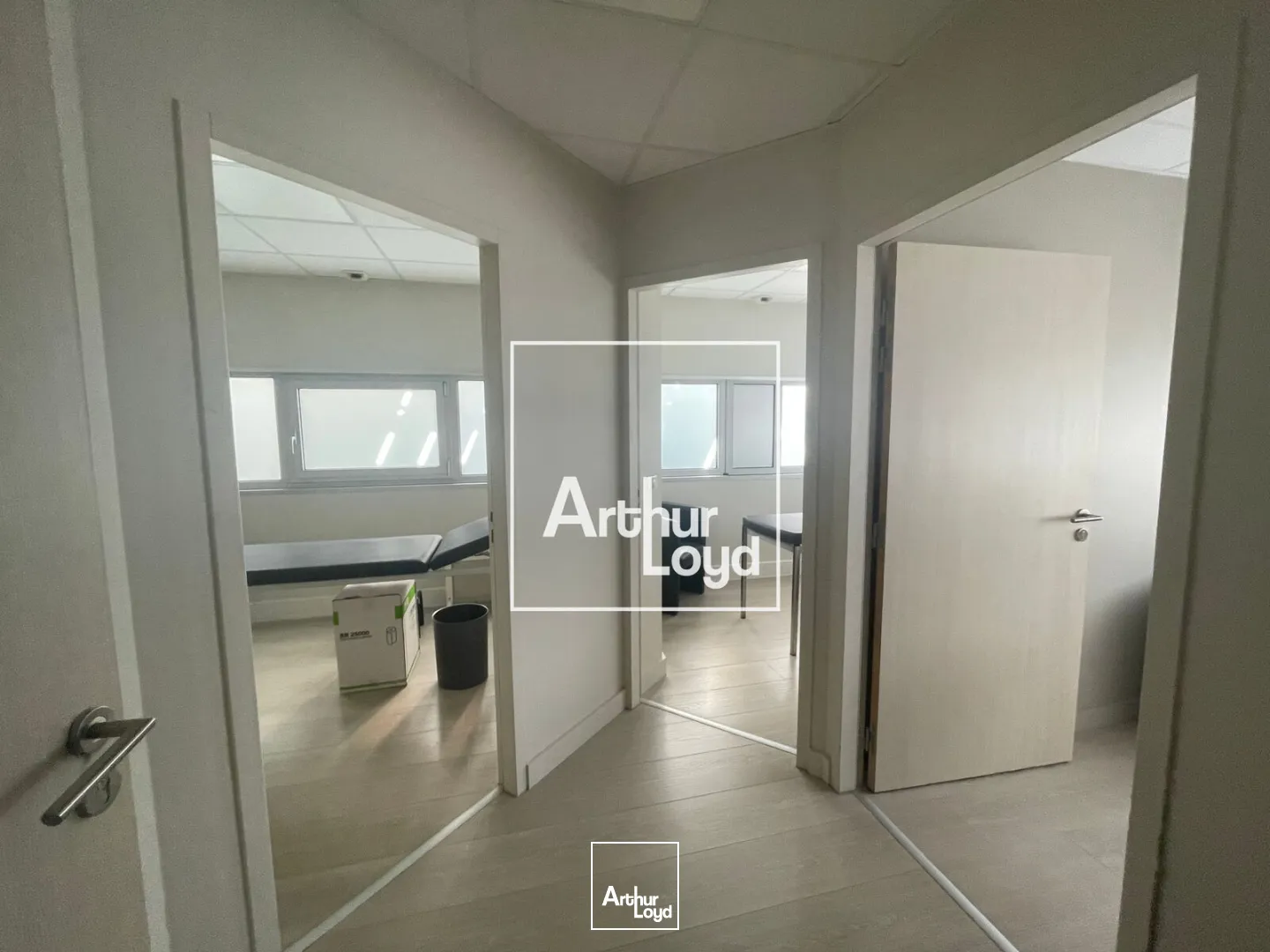 À vendre - Bureaux rénovés au coeur du Parc Georges Besse à Nîmes