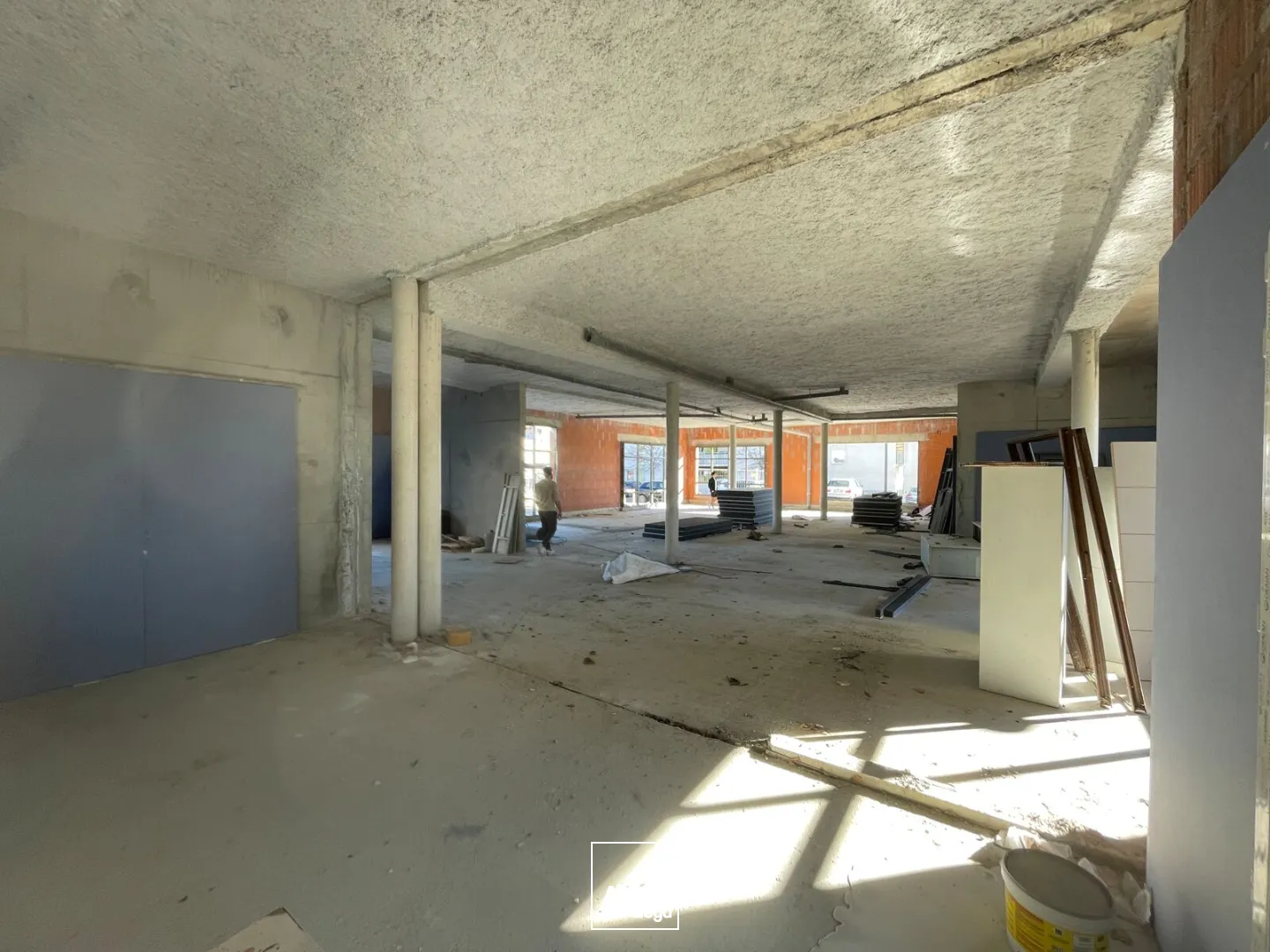 Rare sur le Coeur d'Hérault, Bureaux bruts à l'acquisition de 305 m2