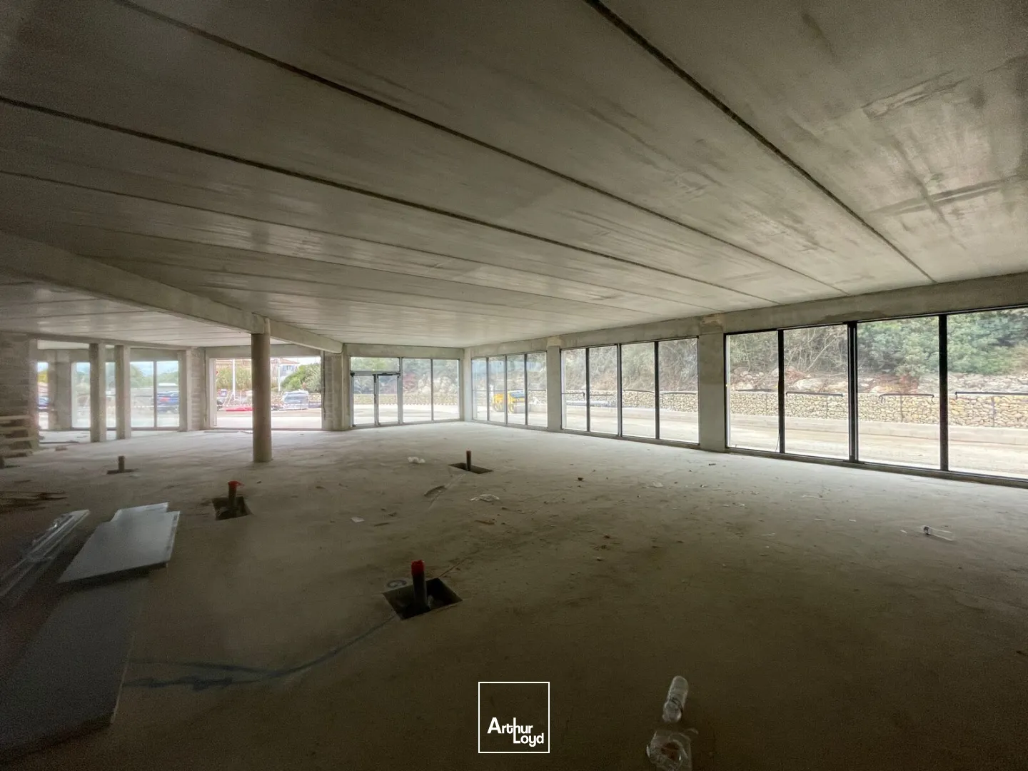 Local commercial neuf de 461 m² divisibles à louer - Emplacement stratégique à fort trafic à Balaruc-les-Bains