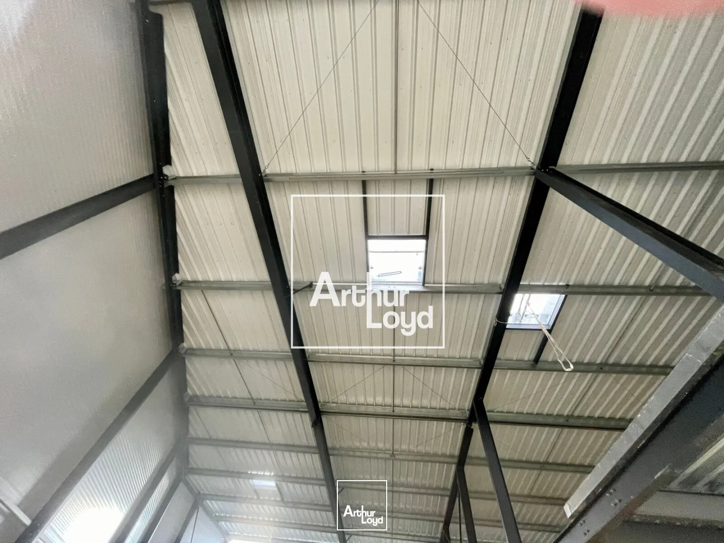 Locaux d'activité neufs à louer - Béziers Mercorent - Surfaces modulables 175 à 325 m² avec accès A75/A9