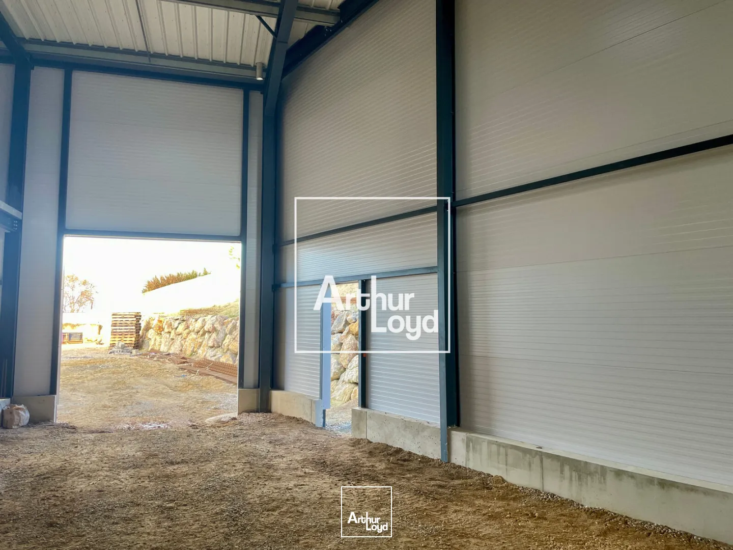 Locaux d'activité neufs à louer - Béziers Mercorent - Surfaces modulables 175 à 325 m² avec accès A75/A9