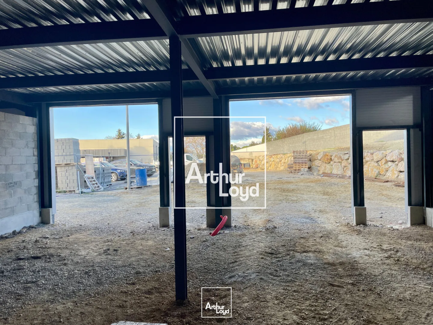 Locaux d'activité neufs à louer - Béziers Mercorent - Surfaces modulables 175 à 325 m² avec accès A75/A9