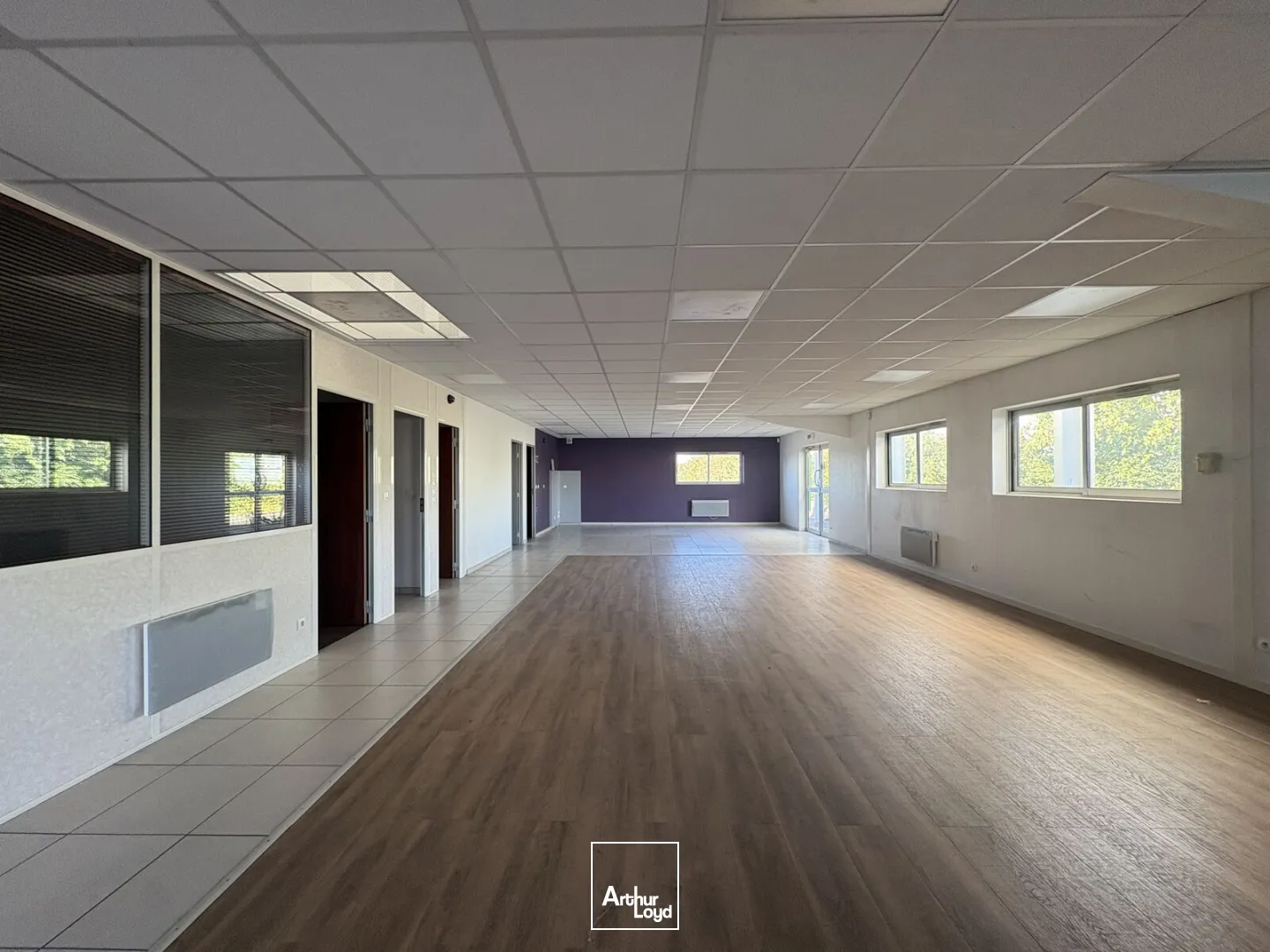 Cellules d'activités avec terrain à louer - 396 m2 - Saint Jean de Braye