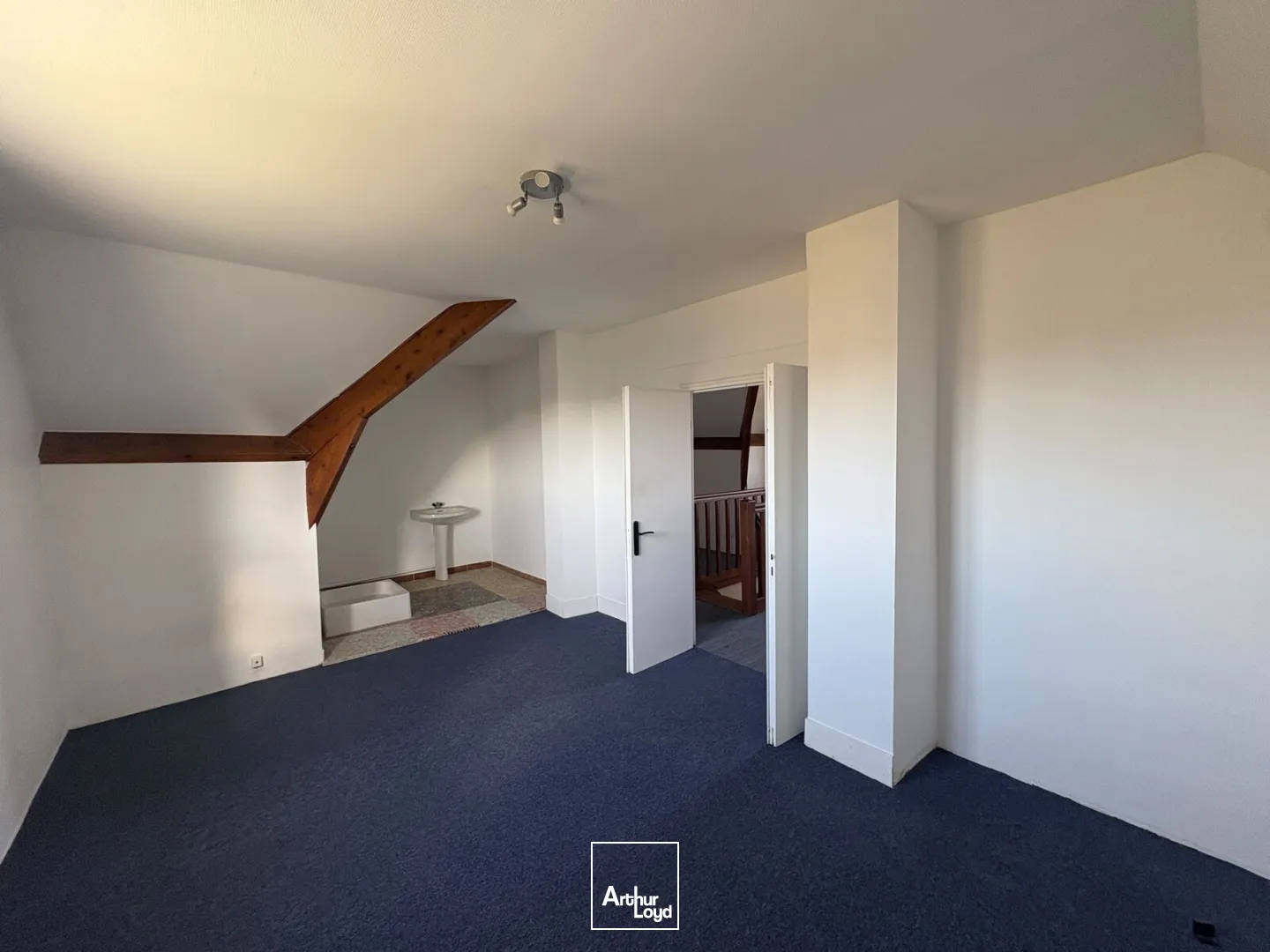 Bureaux commerciaux à louer Olivet visibilité RN20