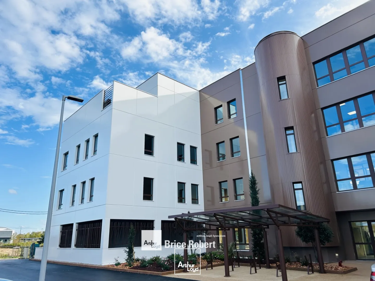 A vendre - EVEREST 4 - Bureaux neufs- Genas