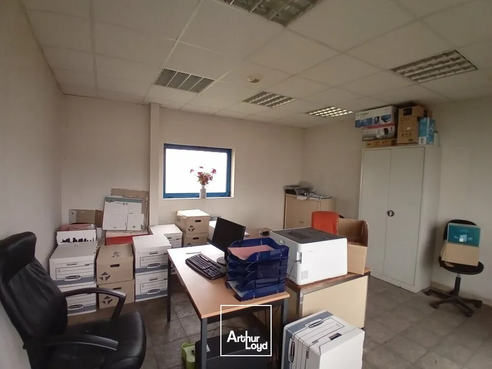 A VENDRE local d'activité spécial investisseur