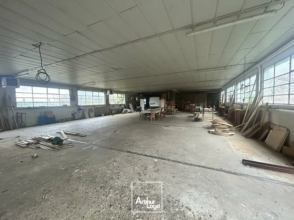 Champforgeuil -Proximité sortie autoroute