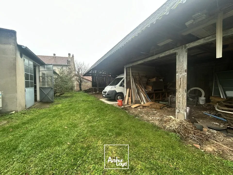 Champforgeuil -Proximité sortie autoroute