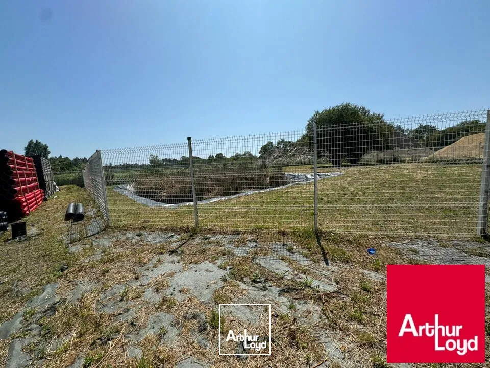 A Saint-Paul les Dax, LOCAL à louer d'activité fonctionnel sur site sécurisé 