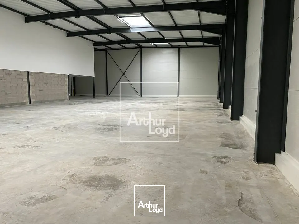 BONDOUFLE - LOCAL A LOUER