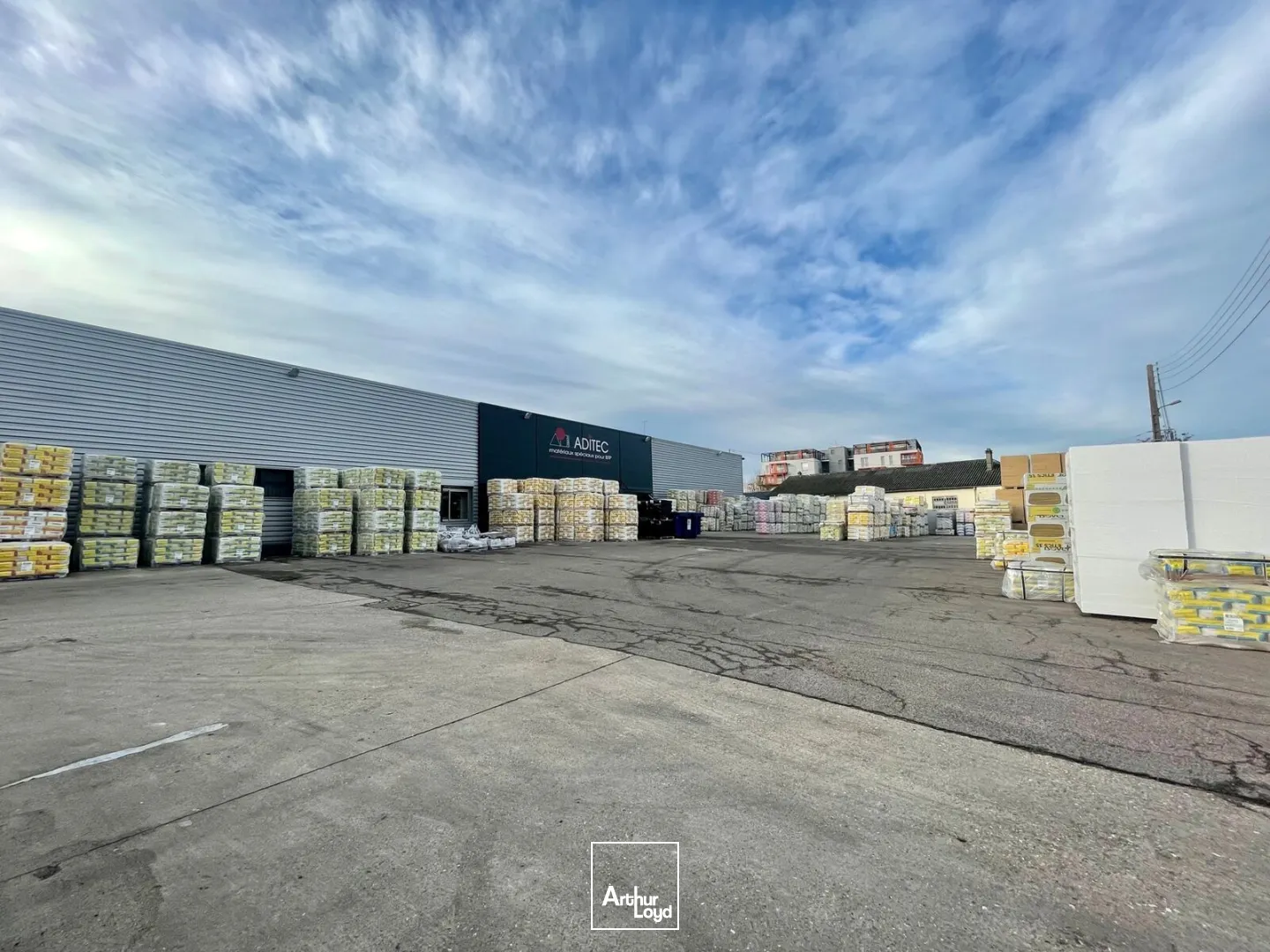 Locaux d'activité à louer à SOTTEVILLE LES ROUEN 76300