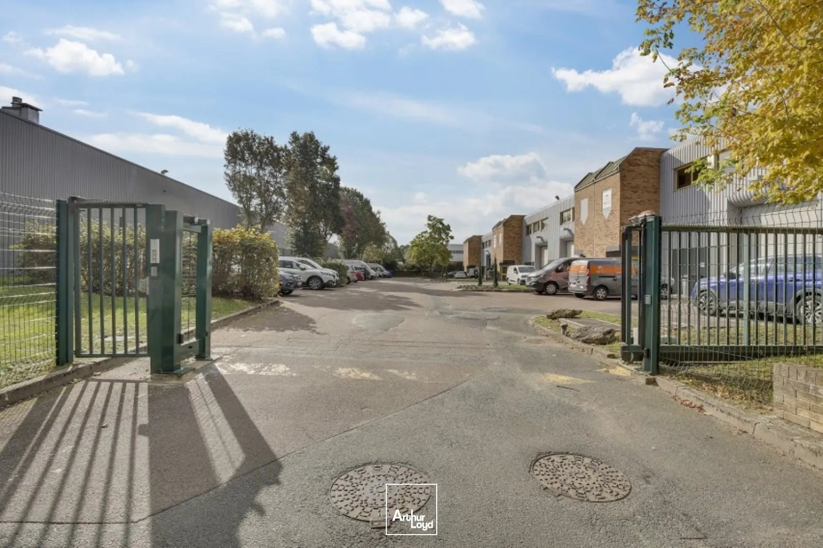 NOUVELLE SURFACE D'ACTIVITES A LOUER