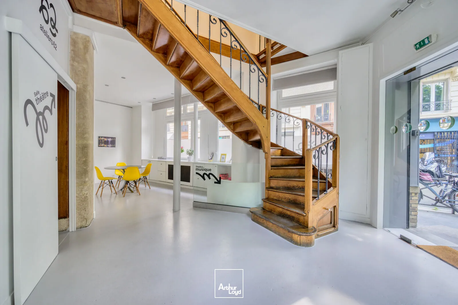 Bureaux de standing avec show-room à louer - Secteur Raspail Montparnasse/Luxembourg, excellente accessibilité