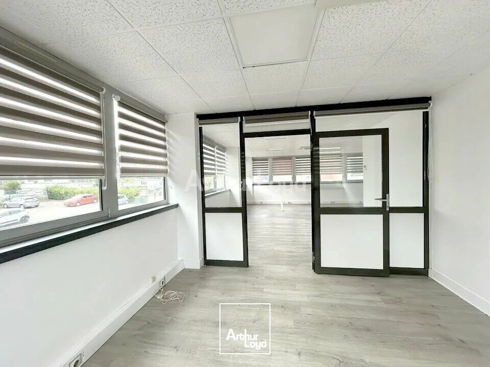 BUREAUX à LOUER de 92 m²