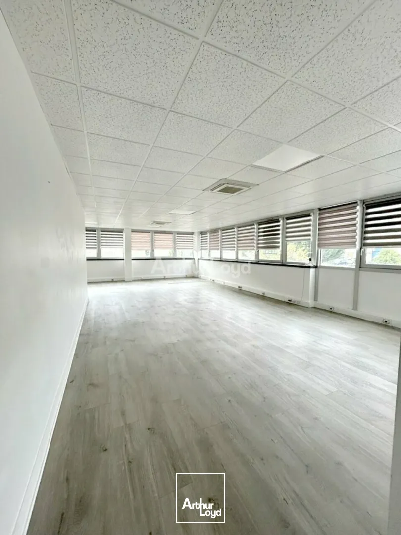 BUREAUX à LOUER de 92 m²
