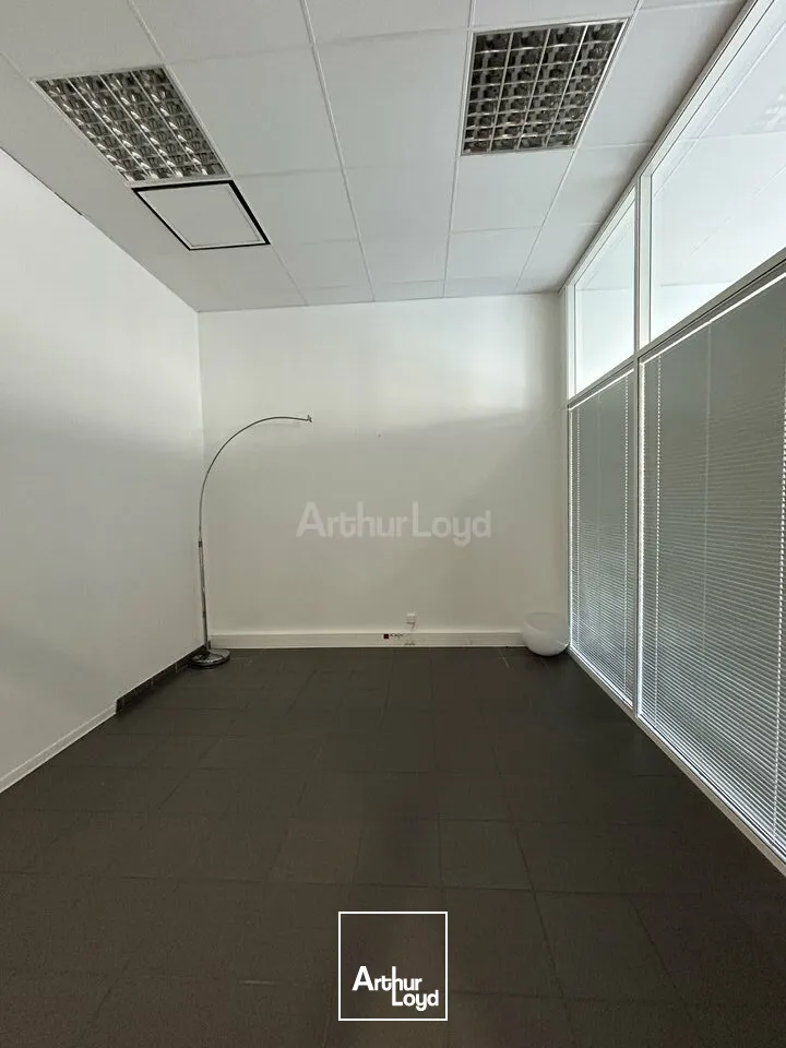 LOCAL COMMERCIAL à LOUER de 50 m²