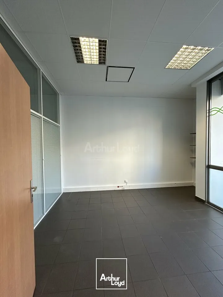 LOCAL COMMERCIAL à LOUER de 50 m²