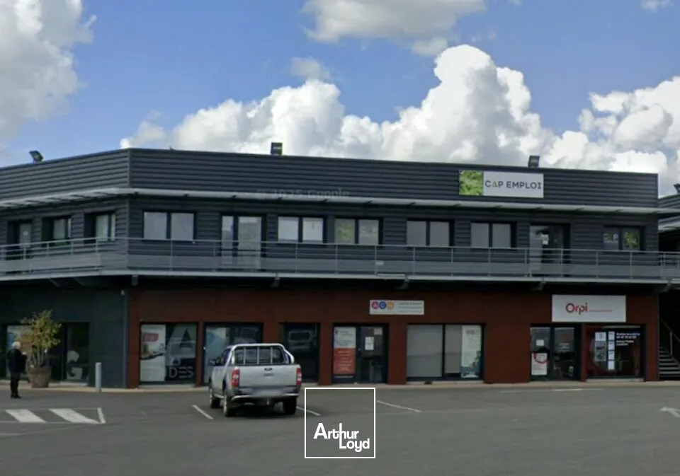 OPPORTUNITÉ RARE SUR UN EMPLACEMENT N°1 À NIORT !