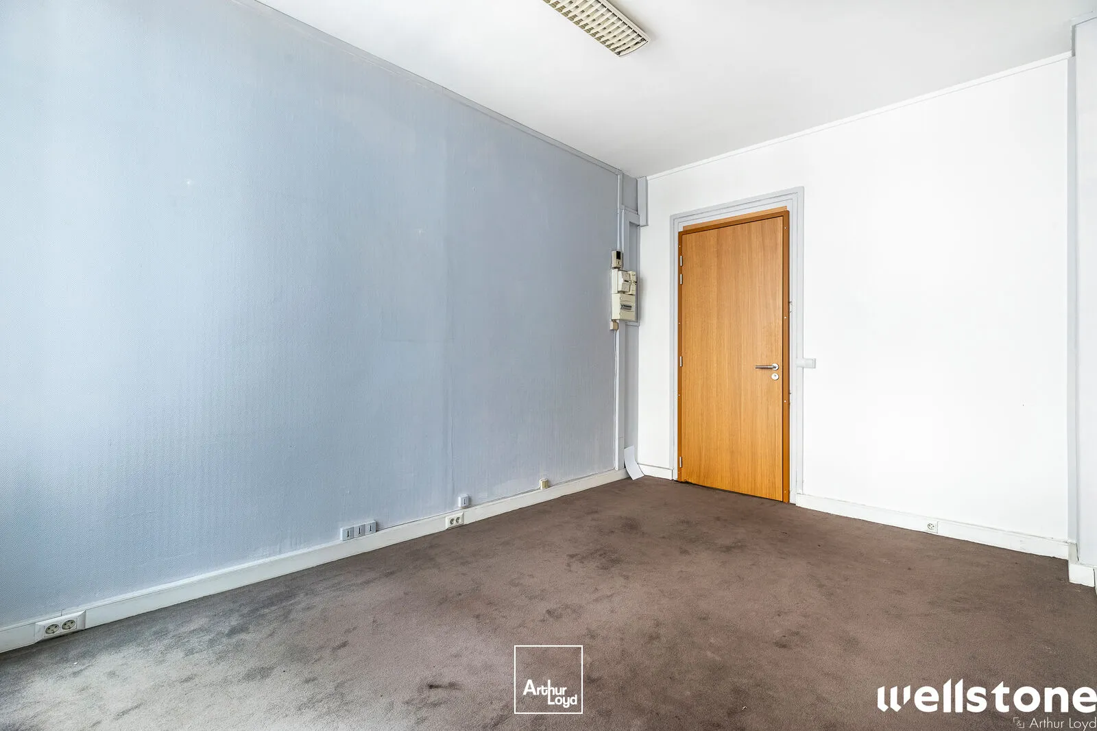 Bureaux à vendre à PARIS 75008