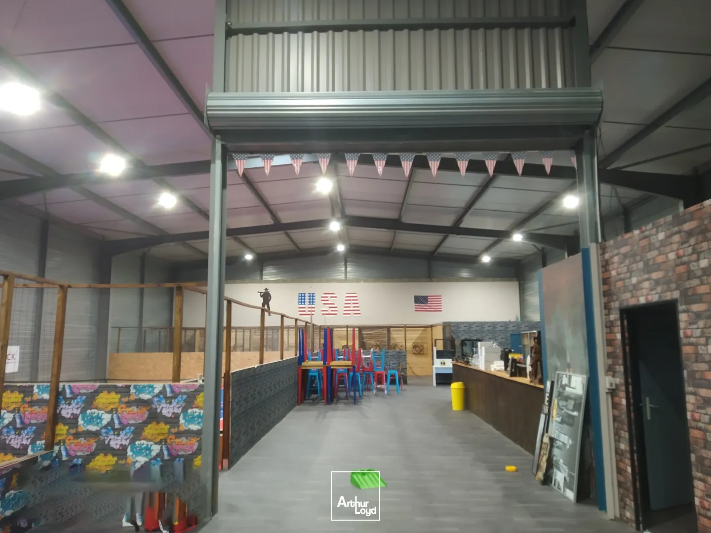 Béziers, LOCAL D'ACTIVITE A LOUER de 1&nbsp;000 m2 - Accessibilité immédiate A9, visibilité stratégique et prestations techniques