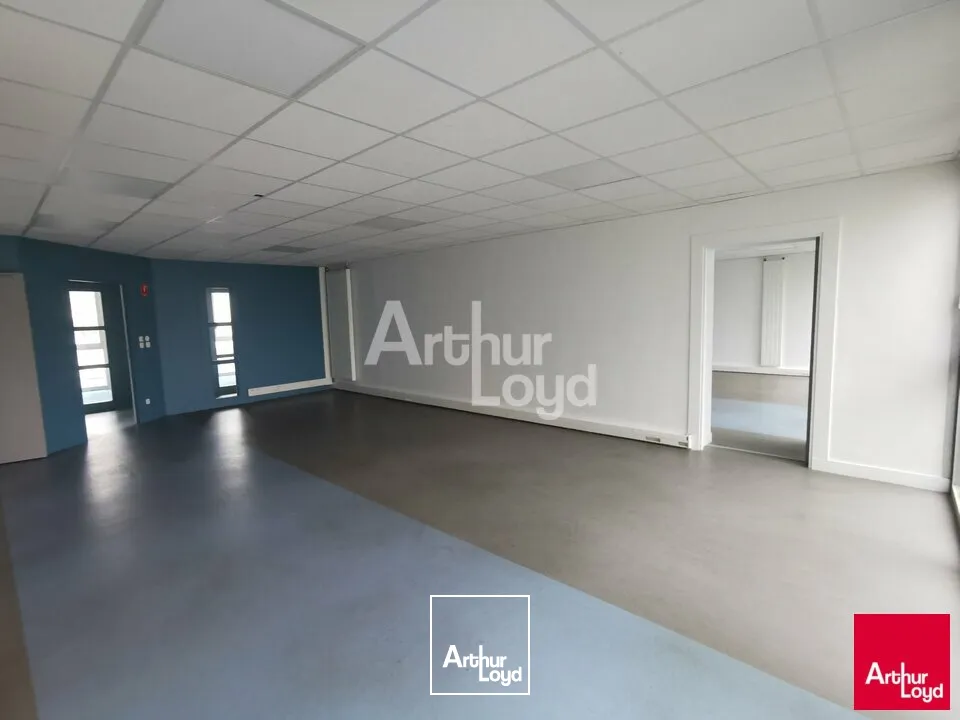 RENNES PROCHE CITE JUDICIAIRE - BUREAUX A VENDRE