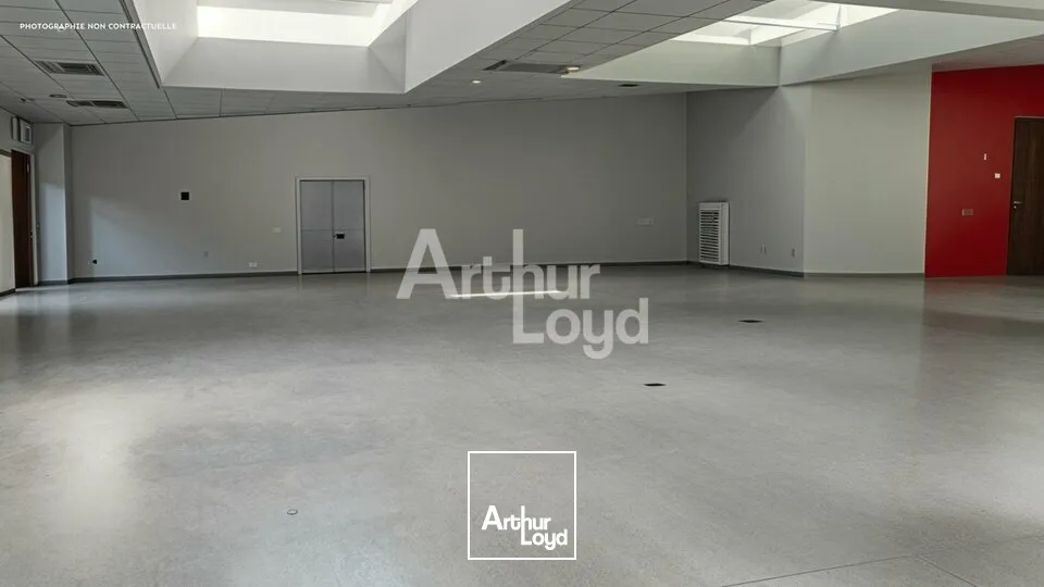 A LOUER - Local d'activités avec visibilité