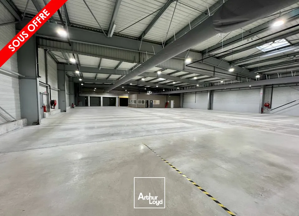 Bâtiment industriel ou logistique urbaine à SOYAUX