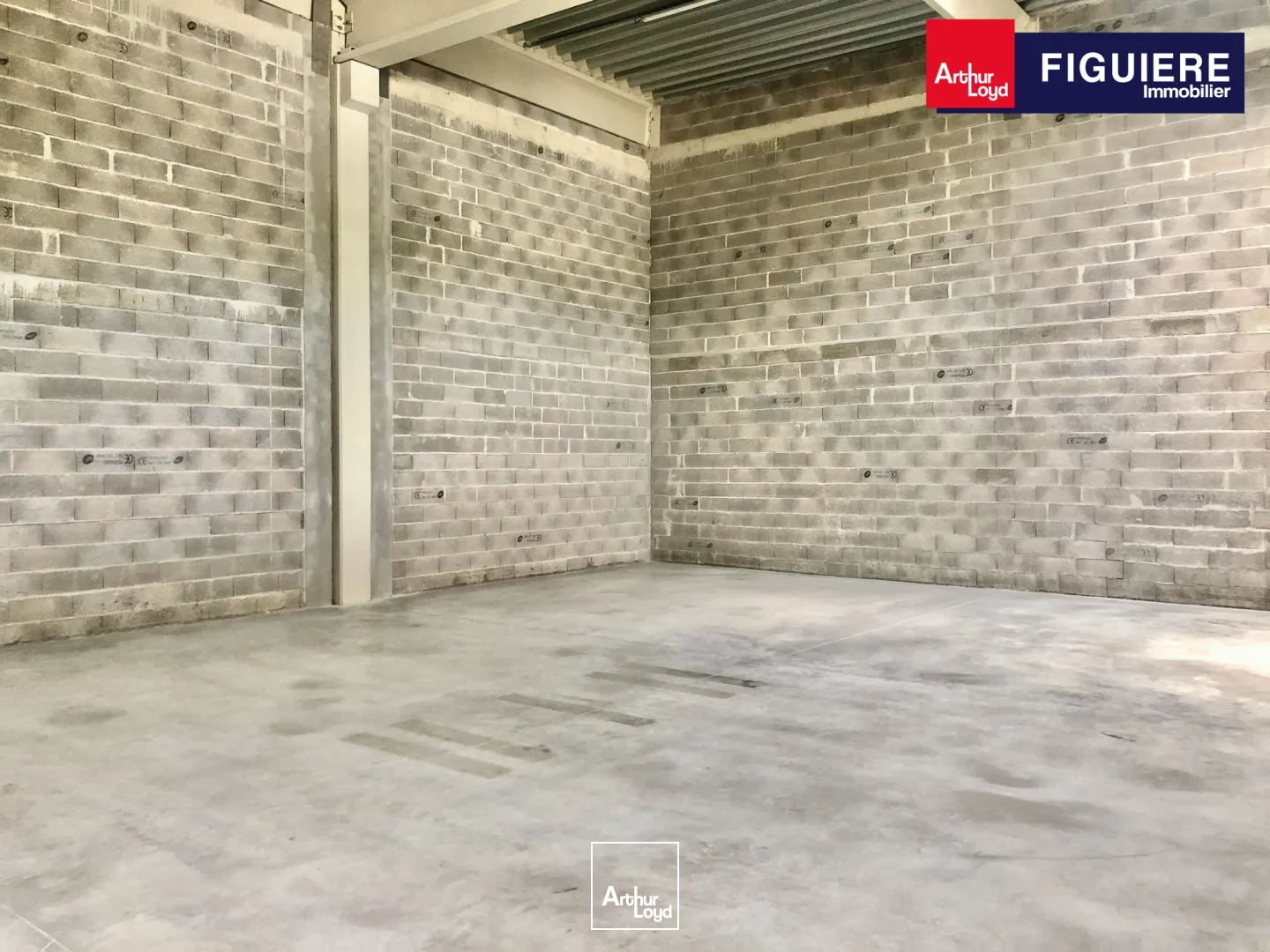 Local d'activités récent à LOUER sur AIX EN PROVENCE