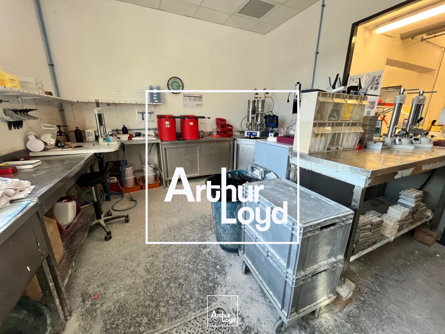 Immeuble mixte d'exception 734 m² - proximité Nîmes