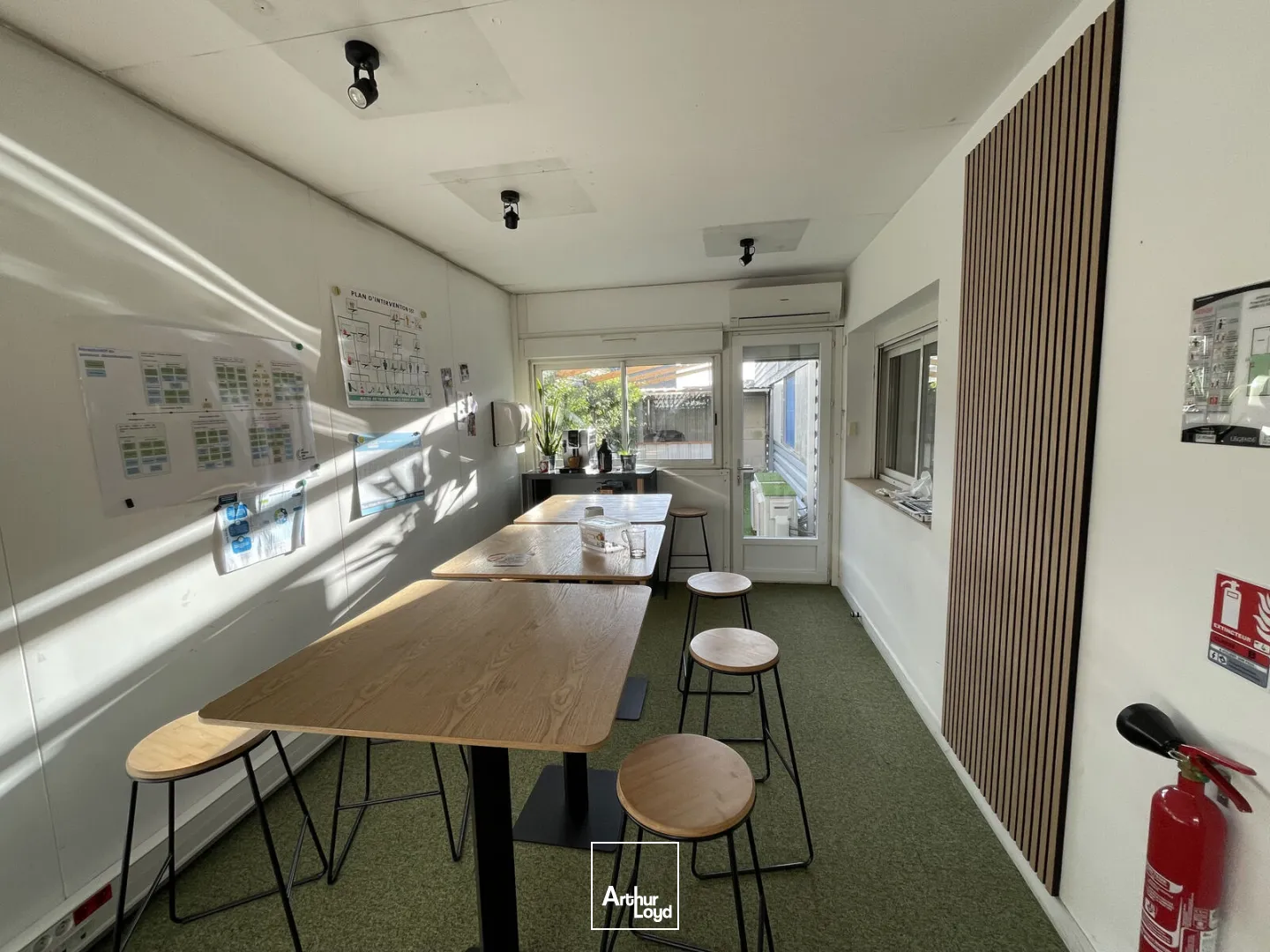 BÂTIMENT INDÉPENDANT DE BUREAUX À VENDRE-311 M²-SAINT HERBLAIN