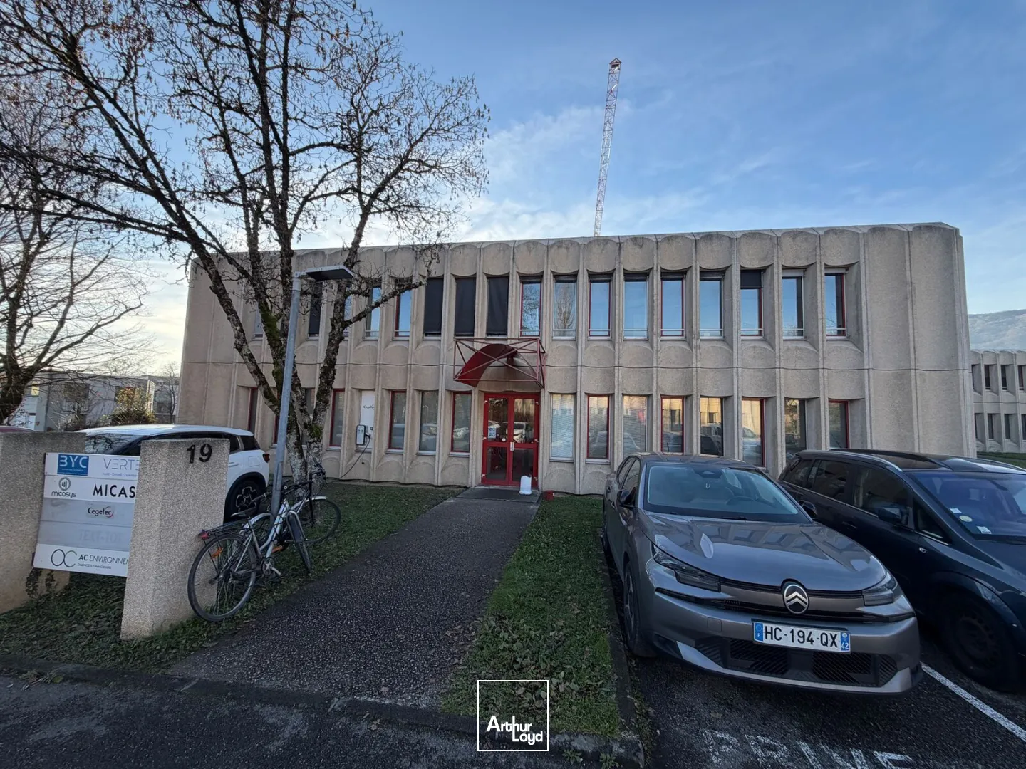BUREAUX A LOUER - MEYLAN 138 m²