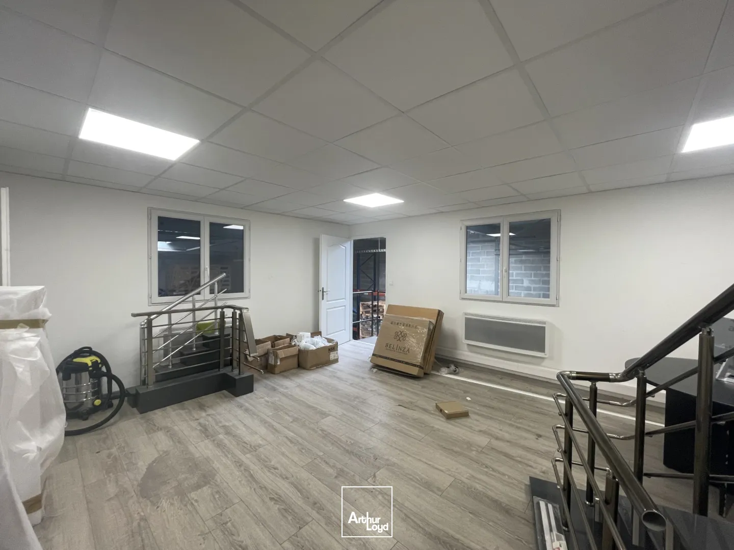 Locaux d'activité à louer à LE VIEIL EVREUX 27930