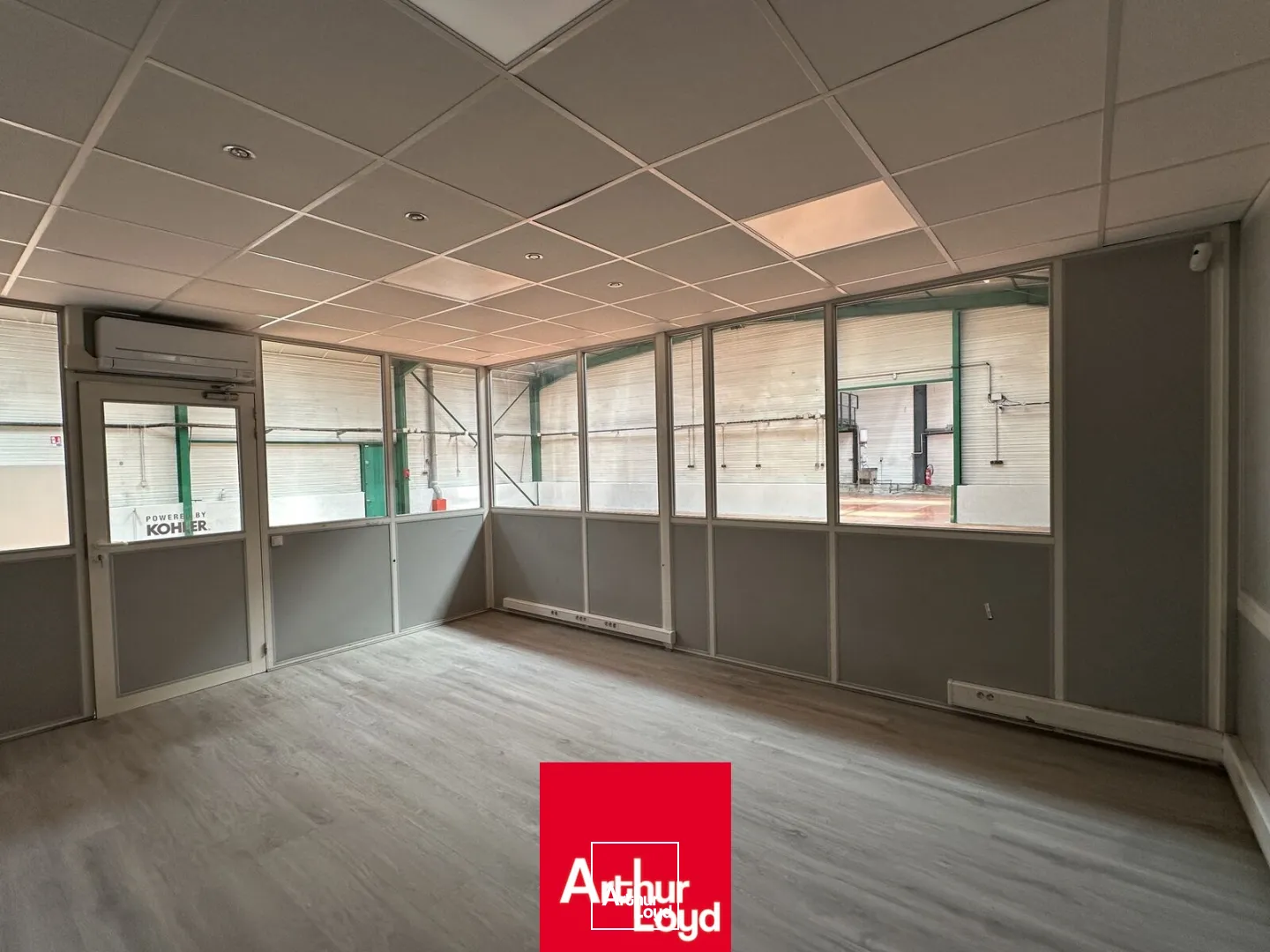 A LOUER LOCAL D'ACTIVITE à ARNAS (69400)