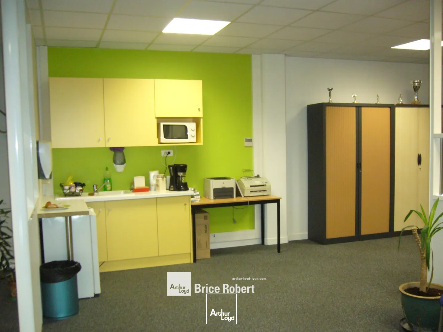 A louer - L'ATRIUM - Bureaux lumineux - Bron 