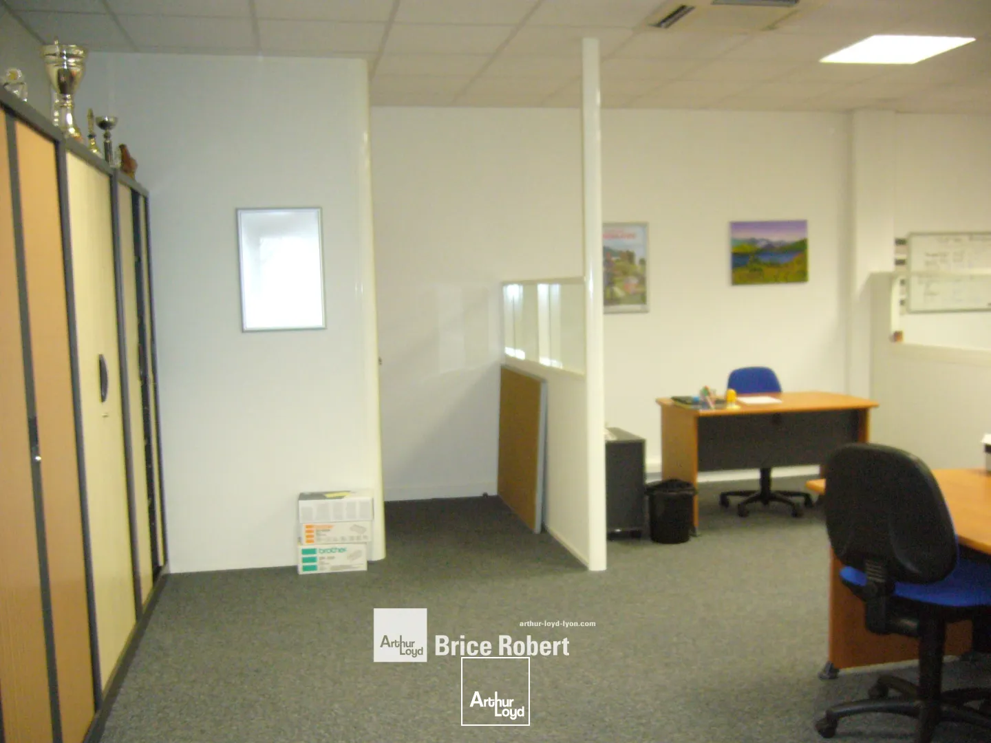 A louer - L'ATRIUM - Bureaux lumineux - Bron 