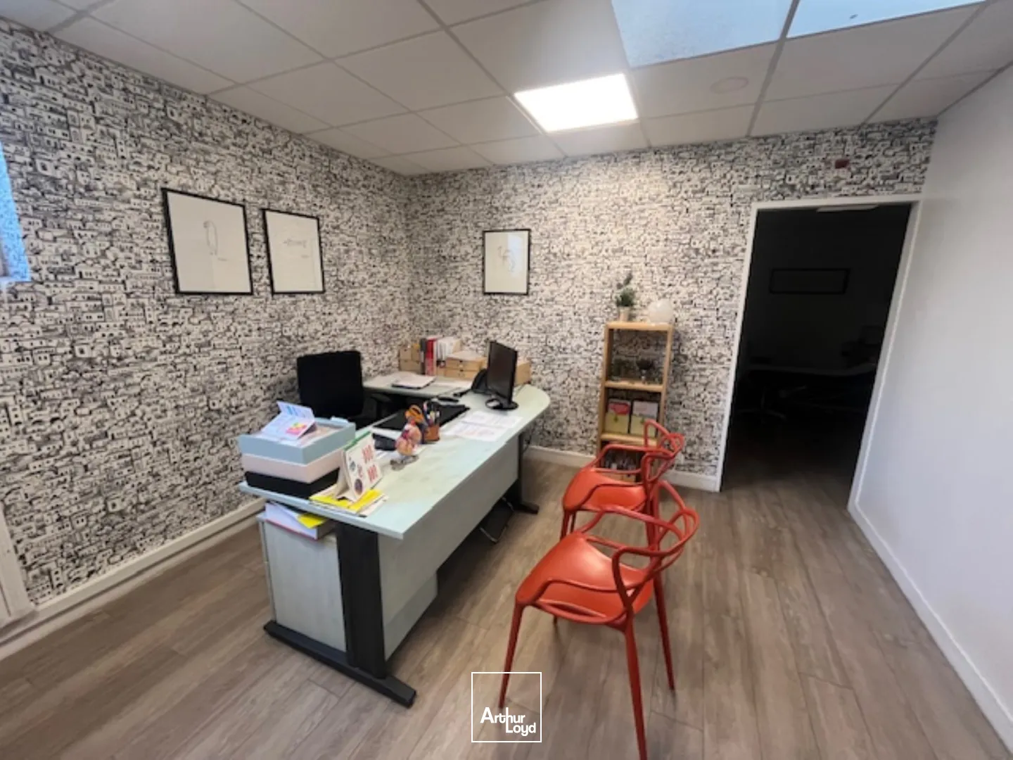 LOCAL PROFESSIONNEL - 195 M² - HYPER CENTRE BREST