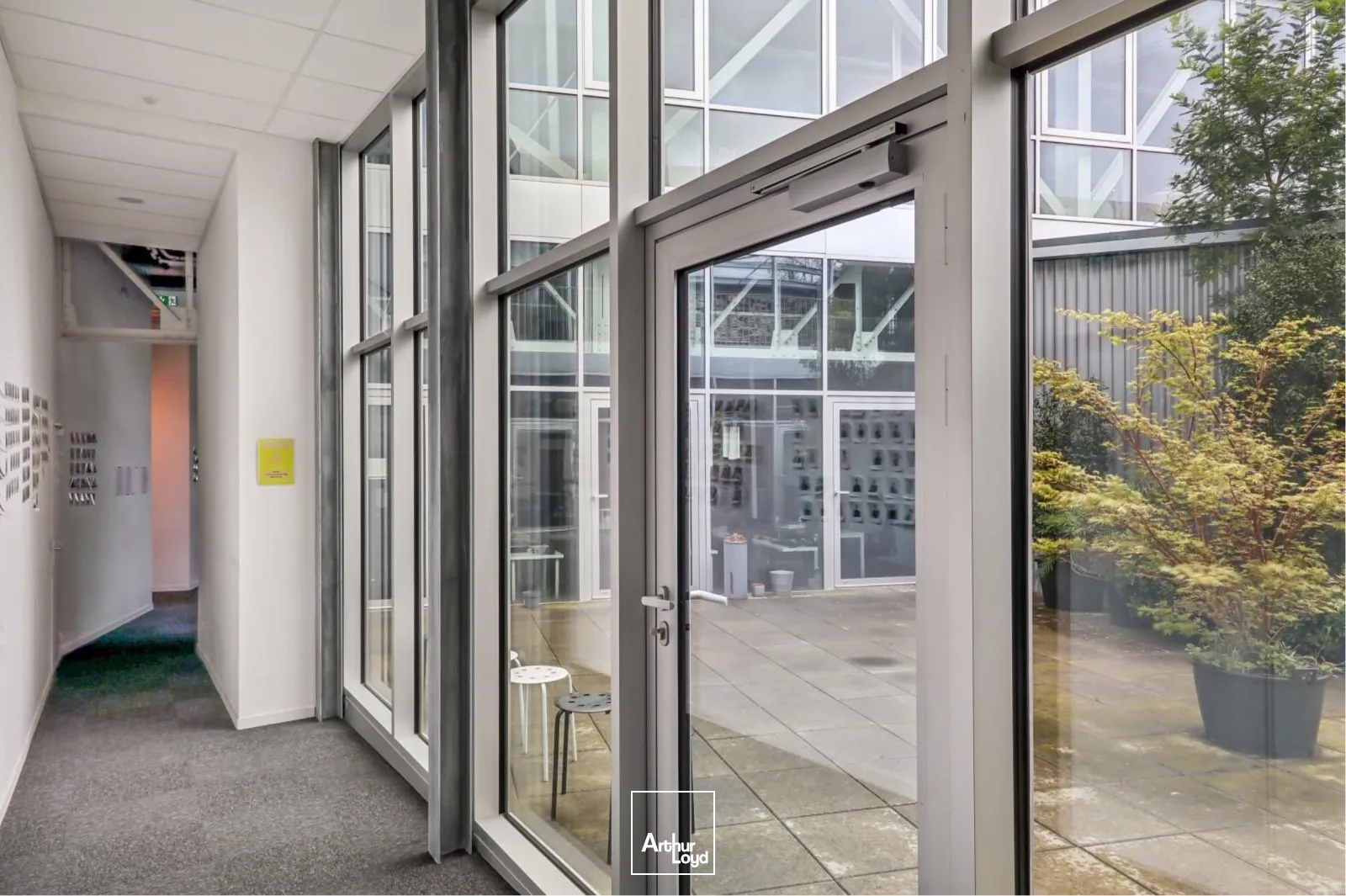 BUREAUX STANDING A LOUER NANTES MADELEINE - GARE - CHAMP DE MARS - CITE DES CONGRES