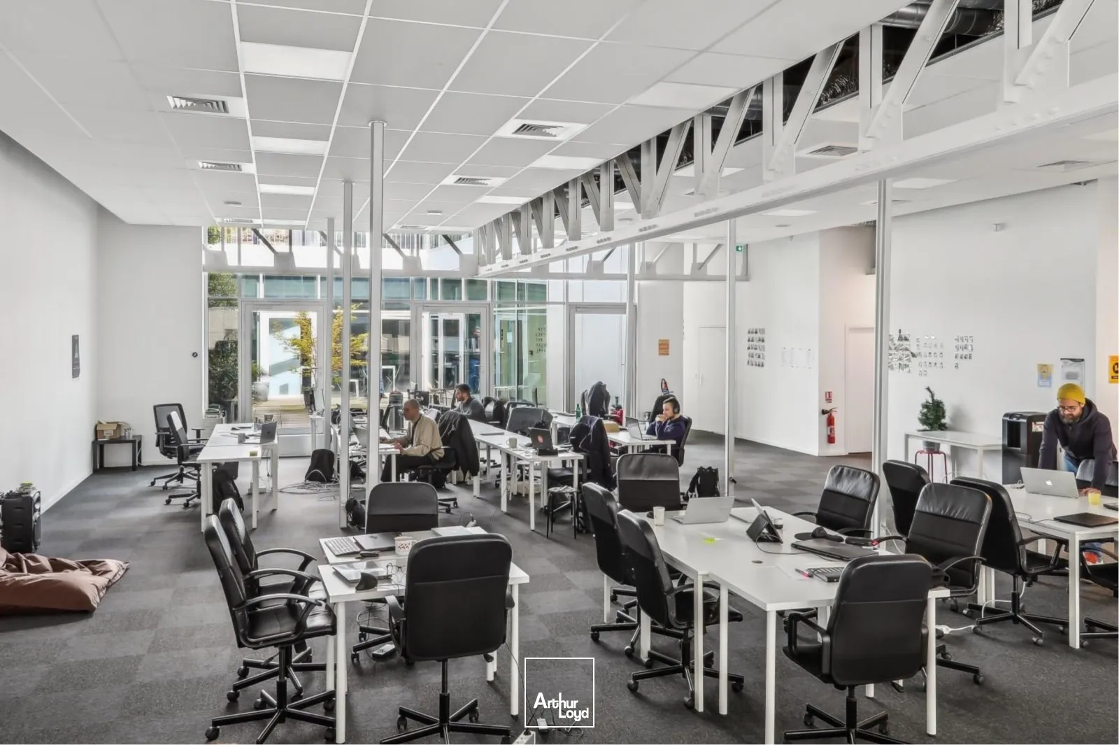 BUREAUX STANDING A LOUER NANTES MADELEINE - GARE - CHAMP DE MARS - CITE DES CONGRES